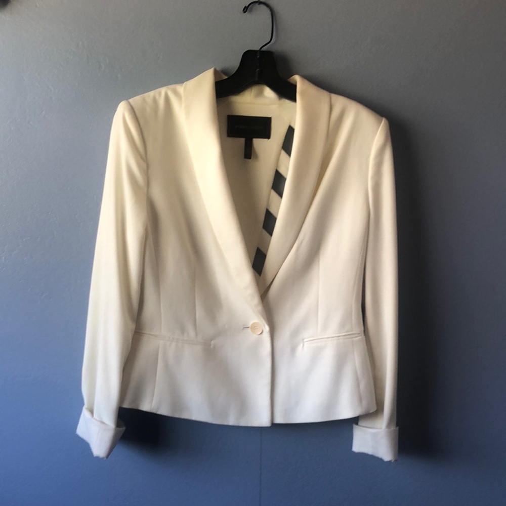 BCBG Cream cropped jacket